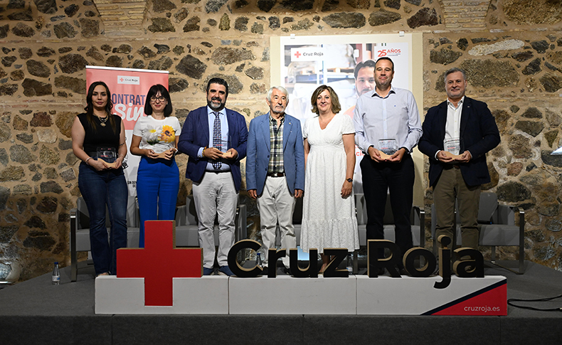 Mixer & Pack es homenajeado por Cruz Roja por derribar barreras de acceso al empleo