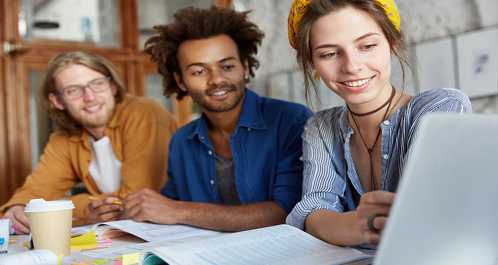 100 cursos gratuitos online para hacer este comienzo de año