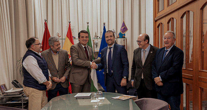 ESCRIBANO Mechanical & Engineering, primera compañía en formalizar su presencia en Córdoba para impulsar la Base Logística del Ejército de Tierra