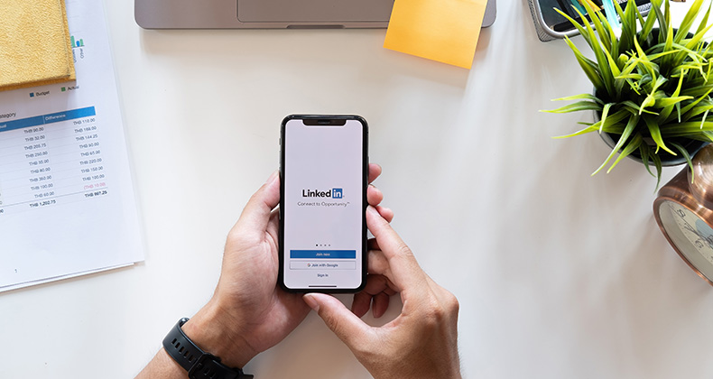 Guía completa sobre las actualizaciones patrocinadas de LinkedIn