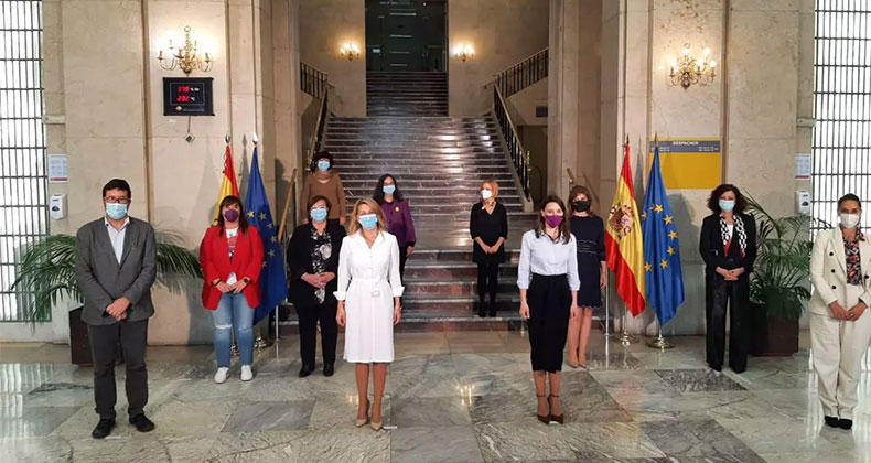 Los agentes sociales y el Gobierno presentan la herramienta para elaborar el registro de retribuciones en las empresas