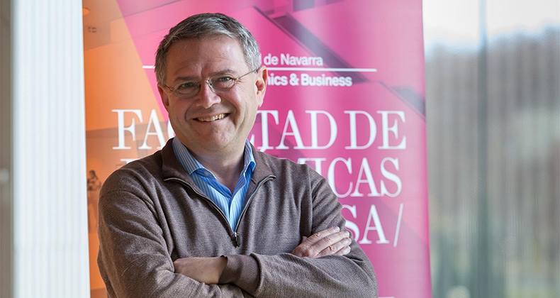 Andrei Shleifer: «La crisis de 2008 estuvo ligada a un ‘fallo en las expectativas’ que disparó la burbuja inmobiliaria»