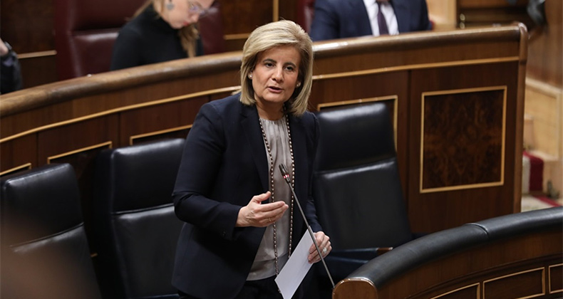 Báñez garantiza que ningún parado se va a quedar fuera de la cobertura por desempleo en España