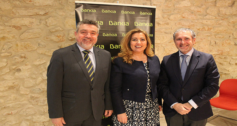 Bankia firma un acuerdo de colaboración con FES para patrocinar el ‘Premio Empresario del Año de Segovia’