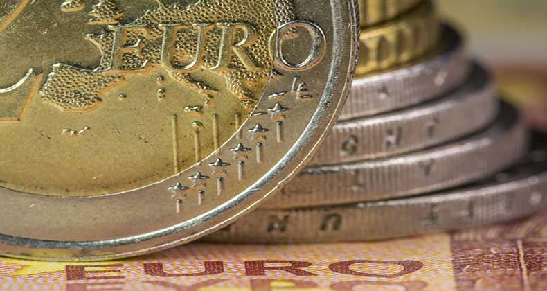 El BEI concede a Farmafactoring una garantía de 300 millones para financiar pymes españolas