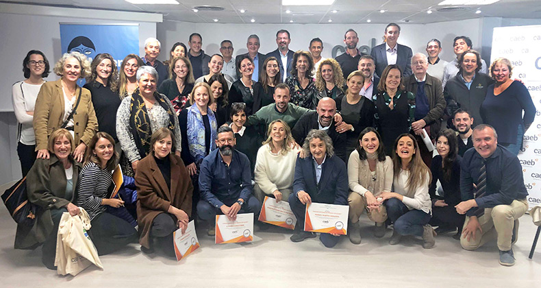 CAEB promueve una nueva campaña de RSE a favor de la labor de la Fundación Vicente Ferrer en la India