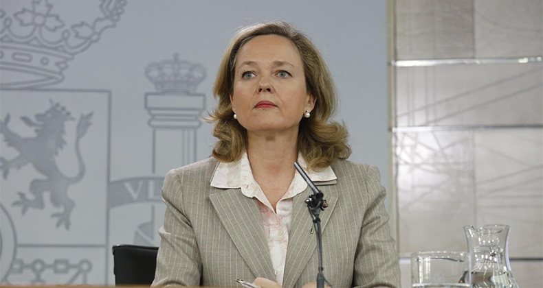 Calviño subraya que la economía española está creando empleo «a buen ritmo»
