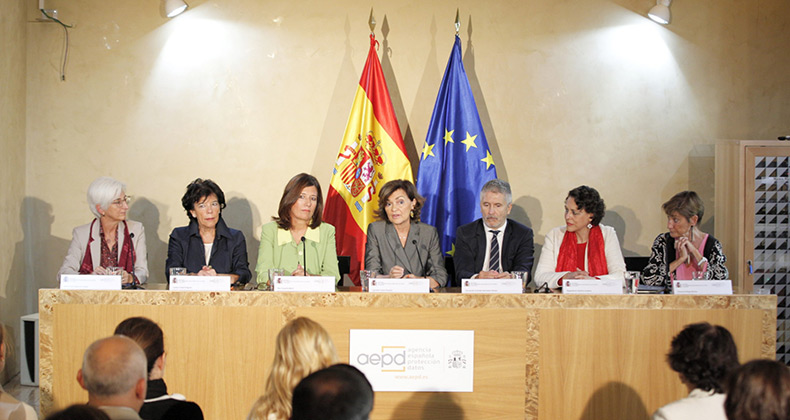Presentación del canal prioritario para comunicar la difusión de contenido sensible en internet y solicitar su retirada
