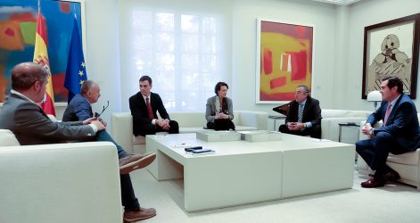 ceoe-cepyme-ugt-ccoo-presentan-al-presidente-del-gobierno-pedro-sanchez-iv-aenc