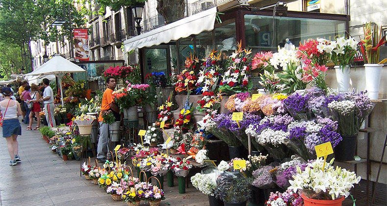 Comerciantes acusan un descenso de las ventas de hasta el 12% en Cataluña por la incertidumbre política