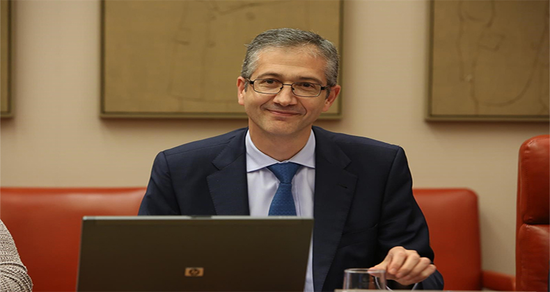 De Cos cita a la baja rentabilidad y nivel de capital y la reputación como principales retos de la banca
