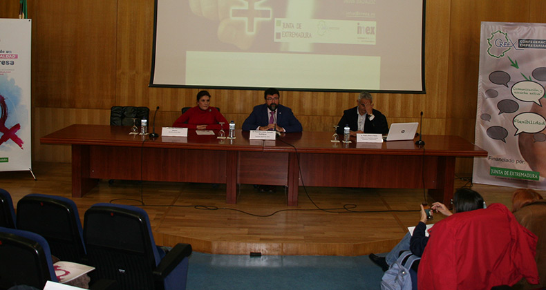 La CREEX presenta una metodología novedosa para las empresas de medición del impacto económico que tiene la implantación de programas de igualdad en su gestión