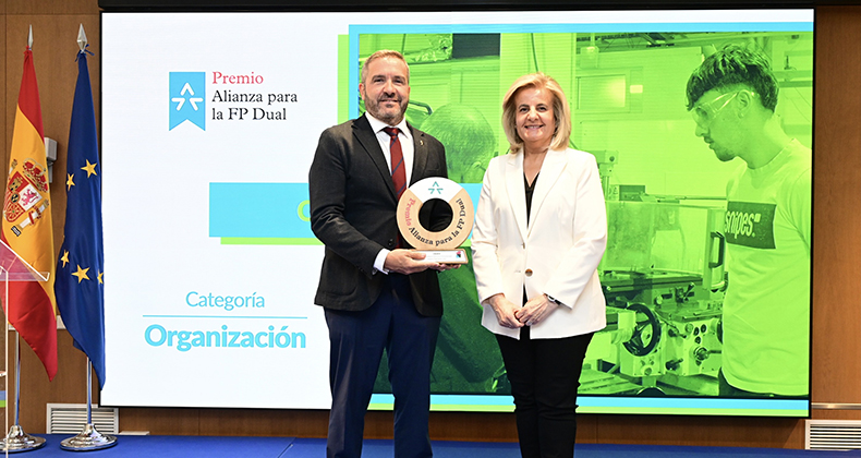 CROEM, ganadora del Premio Alianza para la FP Dual