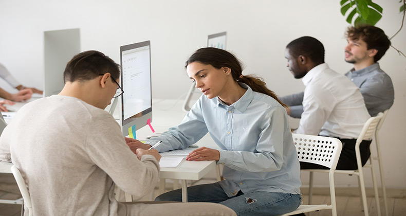 Cuatro cualidades que debe tener un consultor TIC
