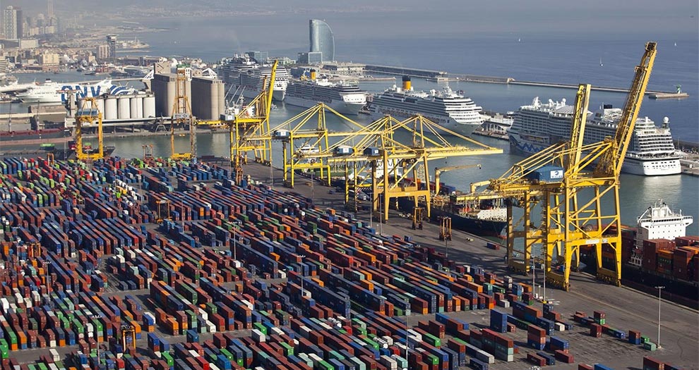 El déficit comercial aumentó un 6,3% hasta febrero pese a las exportaciones récord