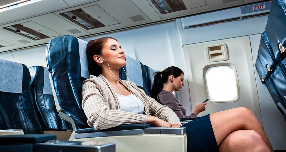 Qué derechos tenemos cuando viajamos en avión