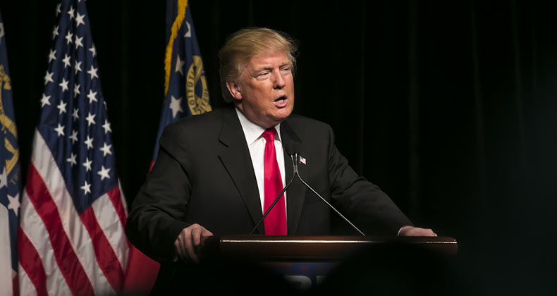 Desbandada en el consejo de asesores empresariales de Trump
