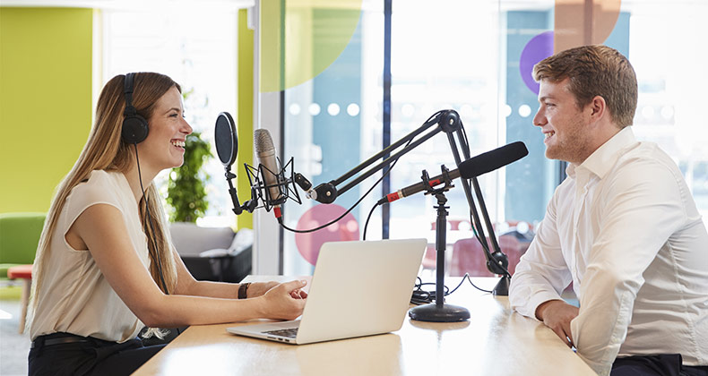 No cometas estos 4 errores si vas de invitado a un podcast: podrían costarte clientes potenciales