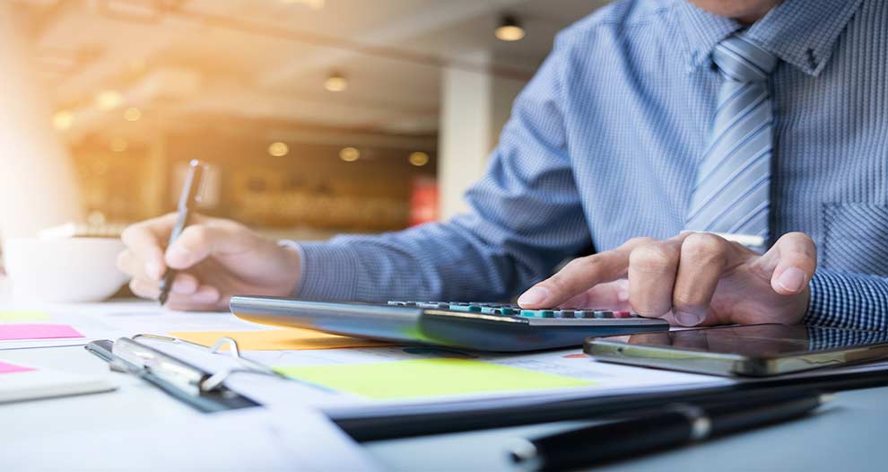 España, tercer país europeo en el que más tardan las empresas en pagar sus facturas