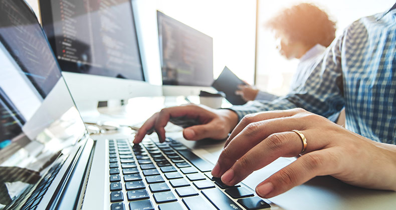 El perfil especialista en transformación digital en el top 5 de empleos emergentes en España en 2022