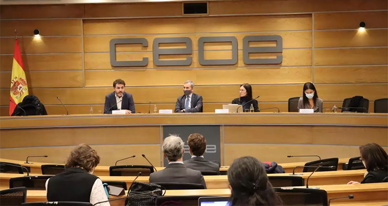 El eurodiputado Jonás Fernández debate con la Comisión de Unión Europea de CEOE sobre las prioridades de la agenda europea