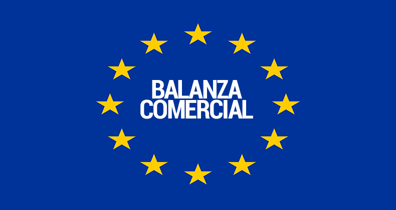 La eurozona registró en julio un superávit de la balanza comercial de 17.600 millones, un 18,5% menos