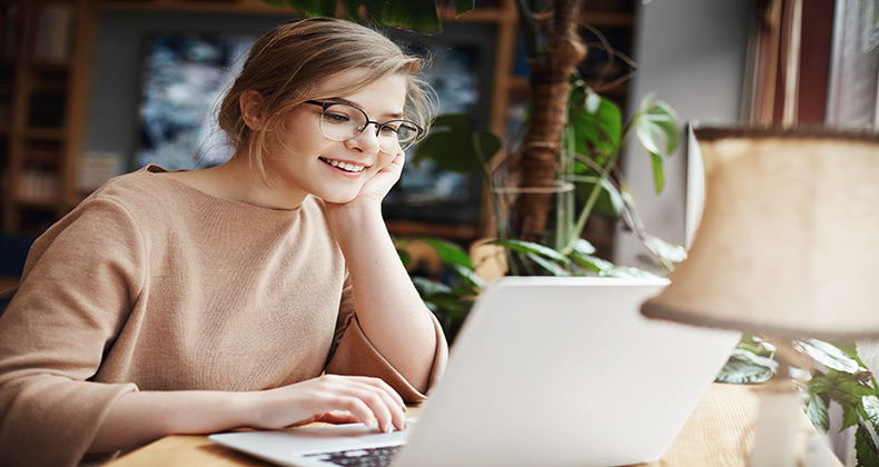 5 consejos para ayudarte a sobresalir en las evaluaciones de rendimiento remotas
