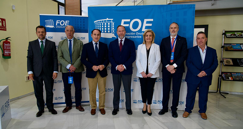 La FOE celebró su Asamblea General donde entregó sus distinciones de Oro a Fátima Báñez, Carlos Ortiz  y Juan Antonio García Villadeamigo