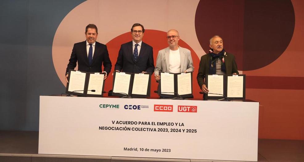 CEOE, CEPYME, UGT y CCOO firman el V Acuerdo para el Empleo y la Negociación Colectiva para los años 2023, 2024 y 2025