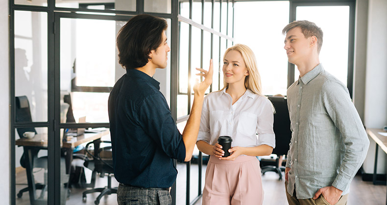 Cómo generar confianza a los nuevos empleados: 10 pasos esenciales