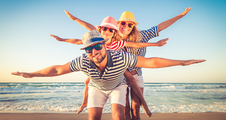 El género, el salario y la satisfacción en el trabajo influyen en las vacaciones