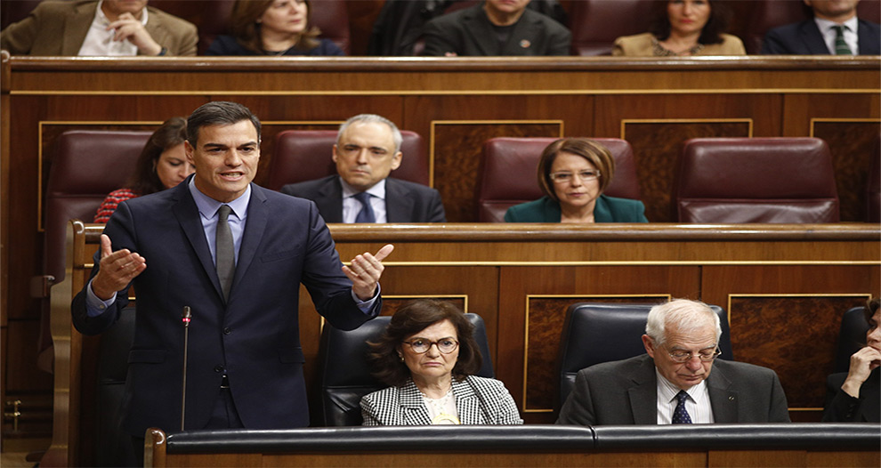 El Gobierno aprueba la mayor subida del SMI en 41 años y lo sitúa en 900 euros al mes para 2019