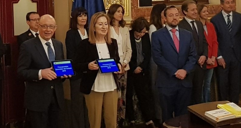 gobierno-destina-900-millones-politicas-comercio-turismo-pymes