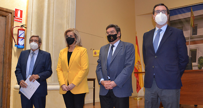 Gobierno, Fundación CEOE y Mutuas sellan su colaboración en el diagnóstico y vacunación de la Covid-19