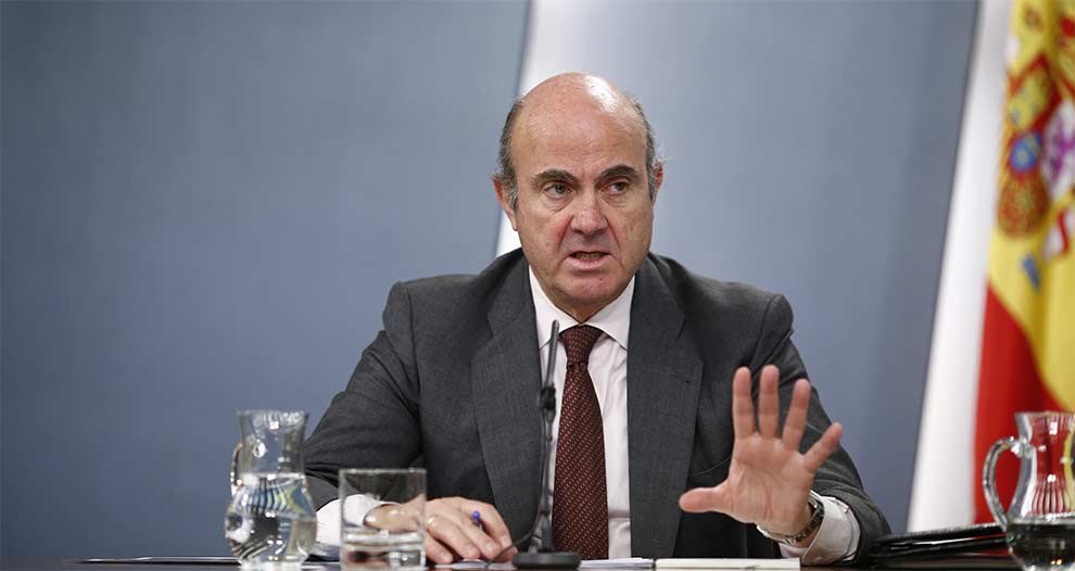 De Guindos dice que España ha recuperado el nivel de renta de 2007, aunque ha «perdido una década»