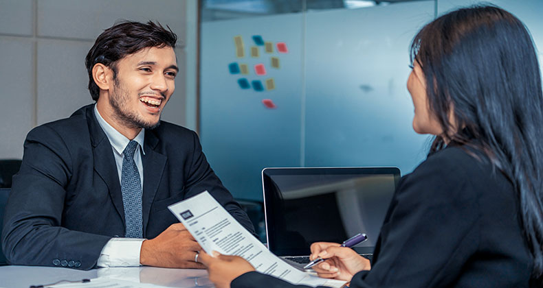 Habilidades duras vs. habilidades blandas: cuál es la diferencia y cómo mejorarlas