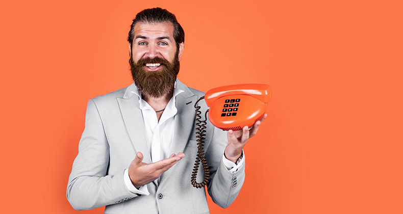 10 habilidades telefónicas cruciales para el éxito empresarial