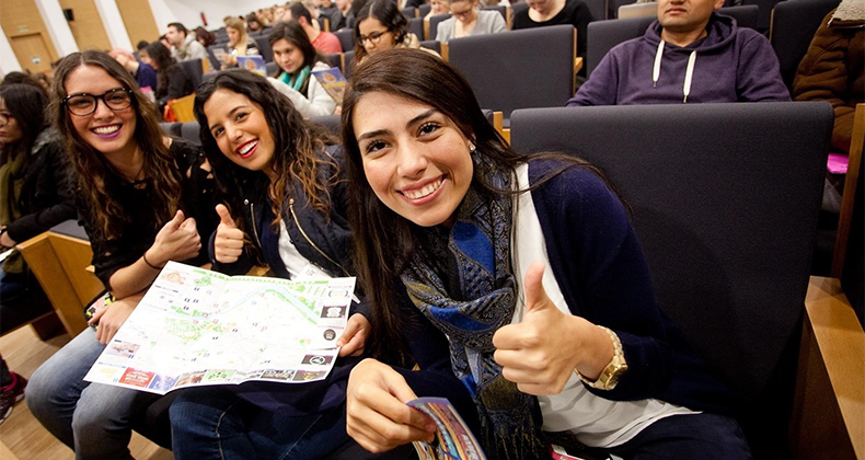 Hacienda no podrá cobrar el IRPF a estudiantes becados en el extranjero más de 183 días al año