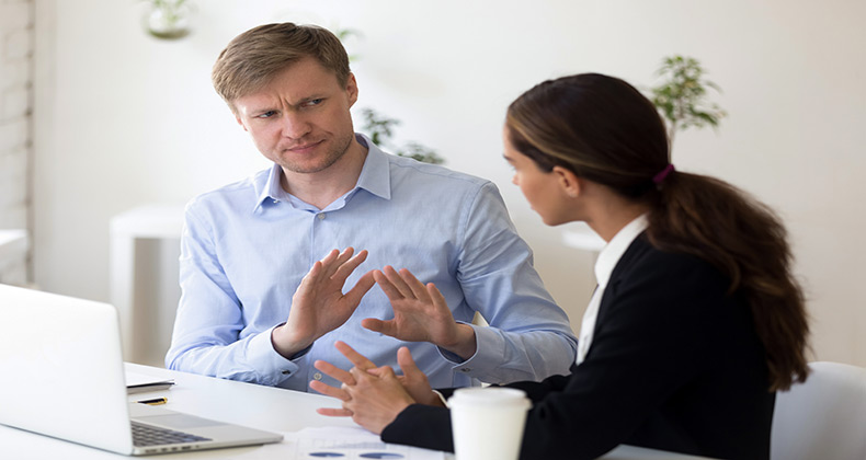 4 formas de identificar empleados tóxicos antes de contratarlos