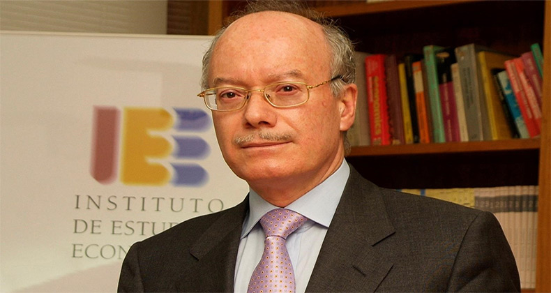 El IEE rebaja su previsión de crecimiento al 2,1% en 2019 y ve un «emploicidio» en las medidas de los PGE