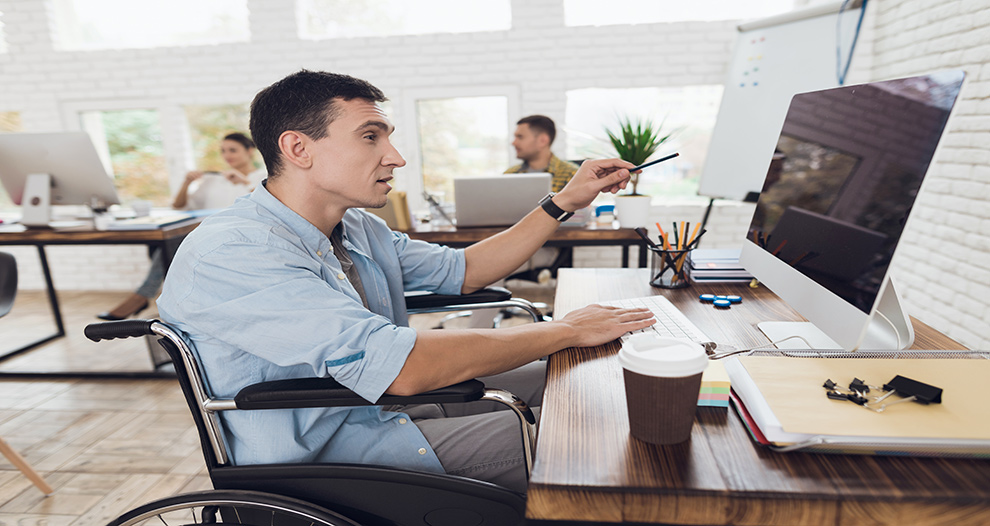 Los contratos a profesionales con discapacidad aumentan un 13%