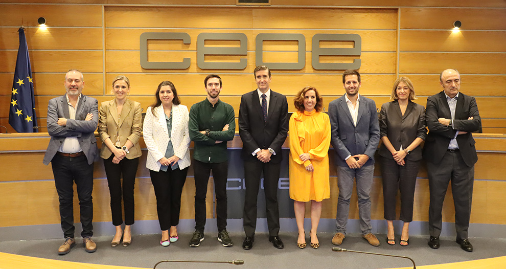 Marcas de Restauración y CEOE refuerzan su compromiso en un segundo encuentro para liderar la sostenibilidad y combatir el desperdicio alimentario en el sector de la Restauración de Marca en España.