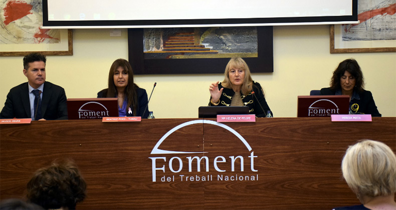 María Helena de Felipe: “Para posicionar a las mujeres en puestos de decisión económica en las empreses es fundamental trabajar las aptitudes como base de las habilidades de empoderamiento”
