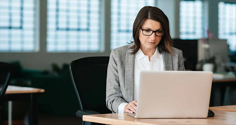 El 66% de los millennials no verifica la autenticidad de sus conexiones online