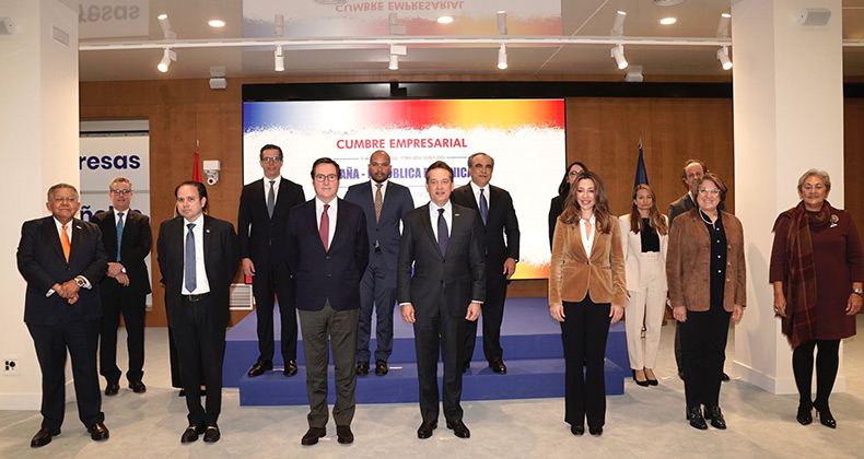 El ministro de Industria, Comercio y Mipymes, Víctor Bisonó, destaca el potencial de República Dominicana como destino de inversión