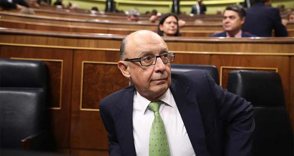 Montoro explica el miércoles en el Congreso la sentencia del TC sobre su amnistía fiscal