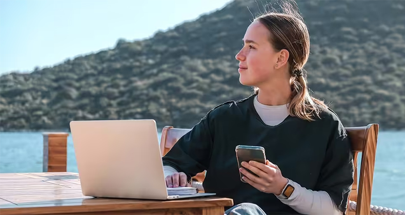 Nómadas digitales como clientes: cómo adaptar tu negocio a este perfil creciente