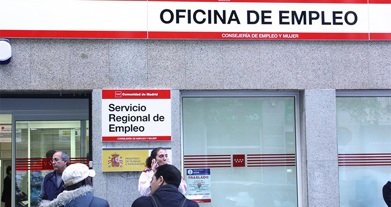 El paro de muy larga duración bajó un 20% en 2018 y los despidos se redujeron un 5,9%