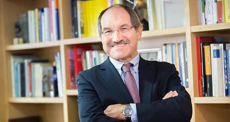 Pedro Mier, reelegido presidente de Ametic