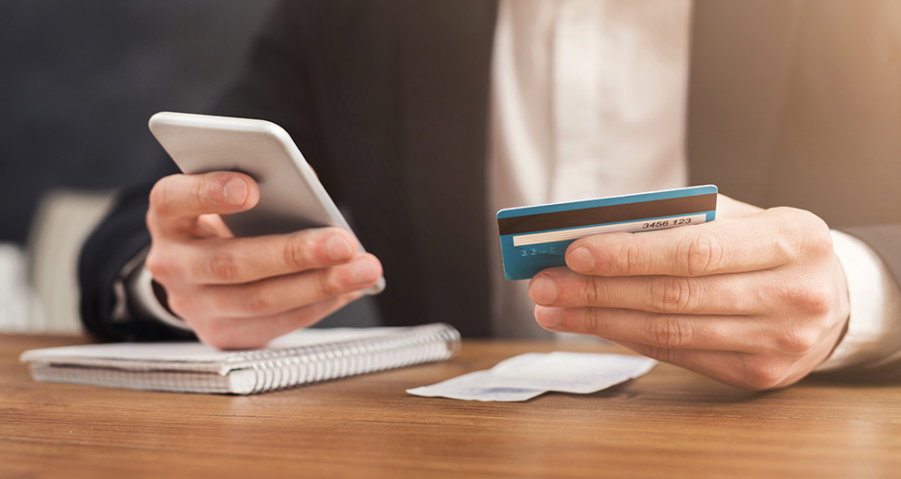 El perfil del consumidor en Internet en España es un hombre de entre 35 y 44 años que navega a través de su Smartphone